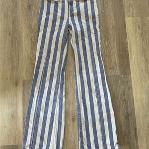 Lost 45 pounds since I’ve bought these.Hurts my heart to sell them.!